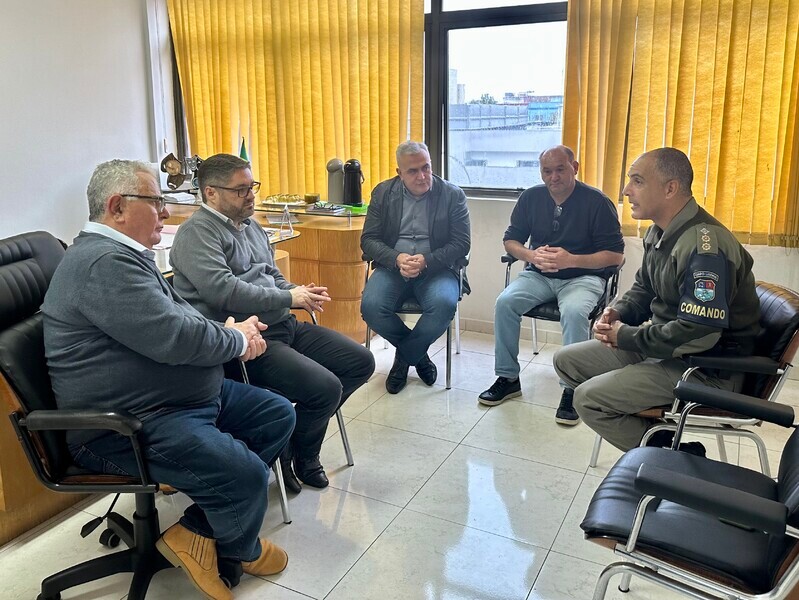 legislativo-osoriense-recebe-visita-institucional-do-comandante-do-crpo-litoral