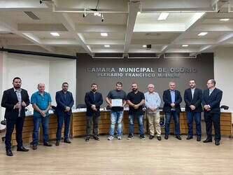 outorga-de-votos-de-congratulacoes-foi-realizada-no-legislativo-osoriense