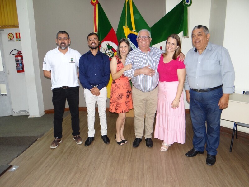 maior_S7jQs0hGCqW_dAknSKHCasKaqQ2QOX_b.jpg