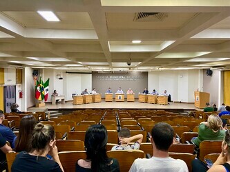 vereadores-apreciaram-17-proposicoes-em-sessao-ordinaria-nesta-terca-feira