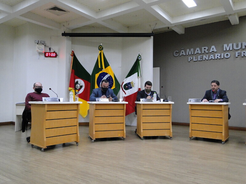 sessao-ordinaria-aprova-dois-projetos-de-lei-2