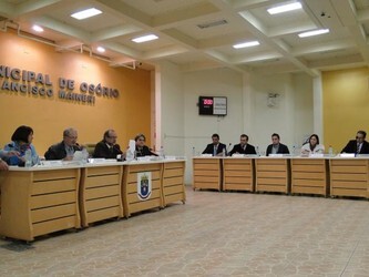legislativo-reprova-projeto-de-lei-que-instituiria-o-estacionamento-rotativo