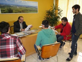 presidente-da-camara-recebeu-manifesto-escrito-dos-alunos-da-facos