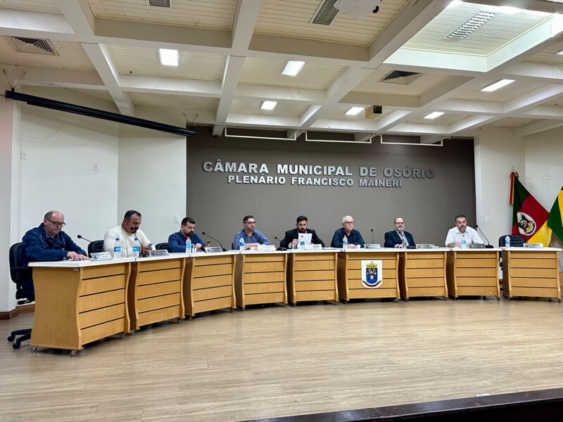 vereadores-aprovaram-em-sessao-ordinaria-tres-projetos-de-lei-do-executivo