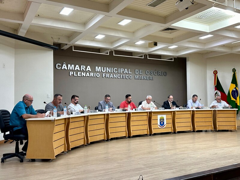 vereadores-aprovaram-dois-projetos-de-lei-do-executivo-em-sessao-ordinaria-2