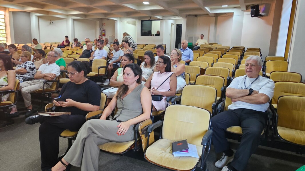 Público.jpg
