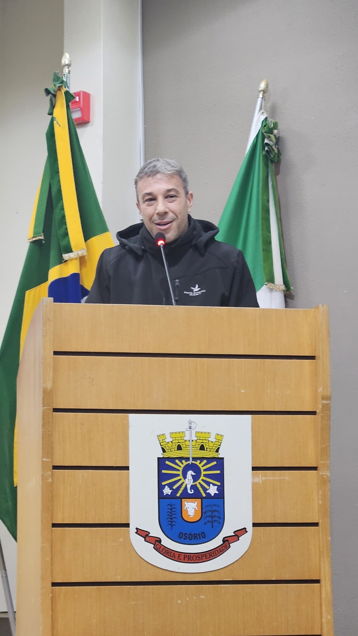 Eduardo (2).jpg