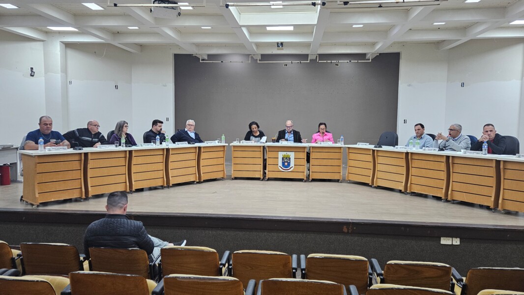 Vereadores na 36ª sessão.jpg