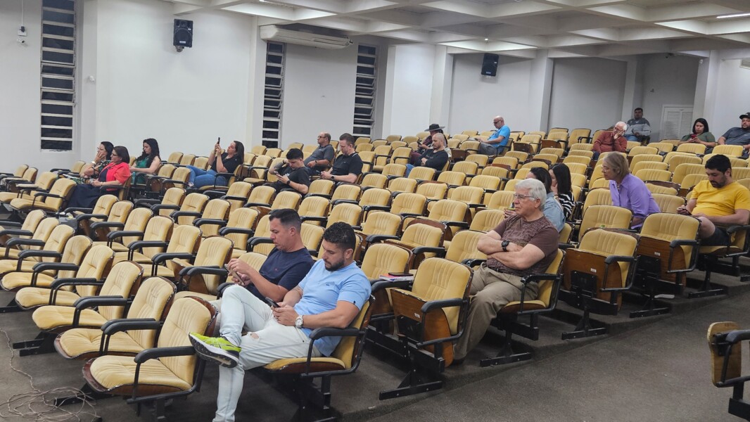 39ª Sessão - público.jpg