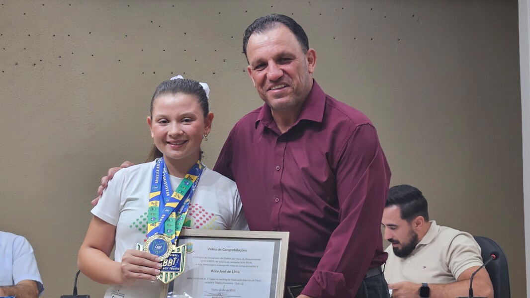 Alice e o vereador Mirim.jpg