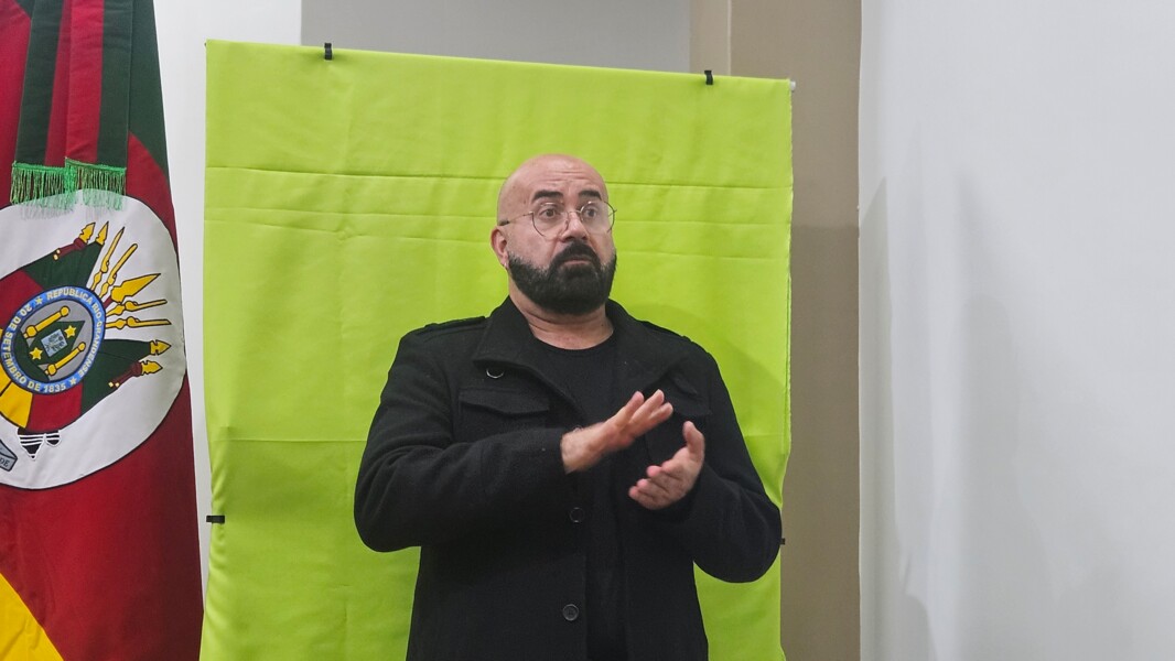 Intérprete João.jpg