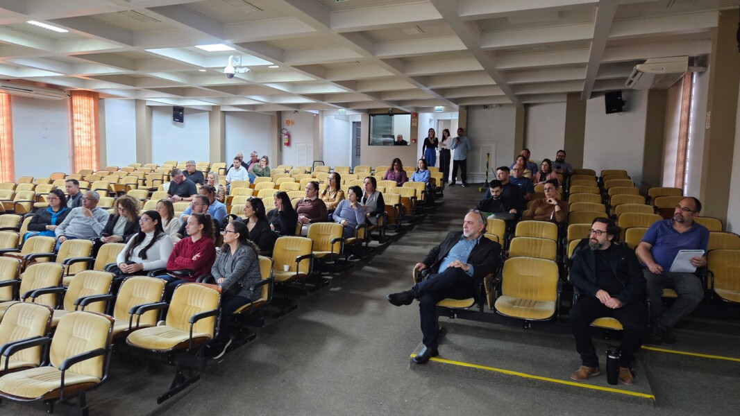3- Público.jpg